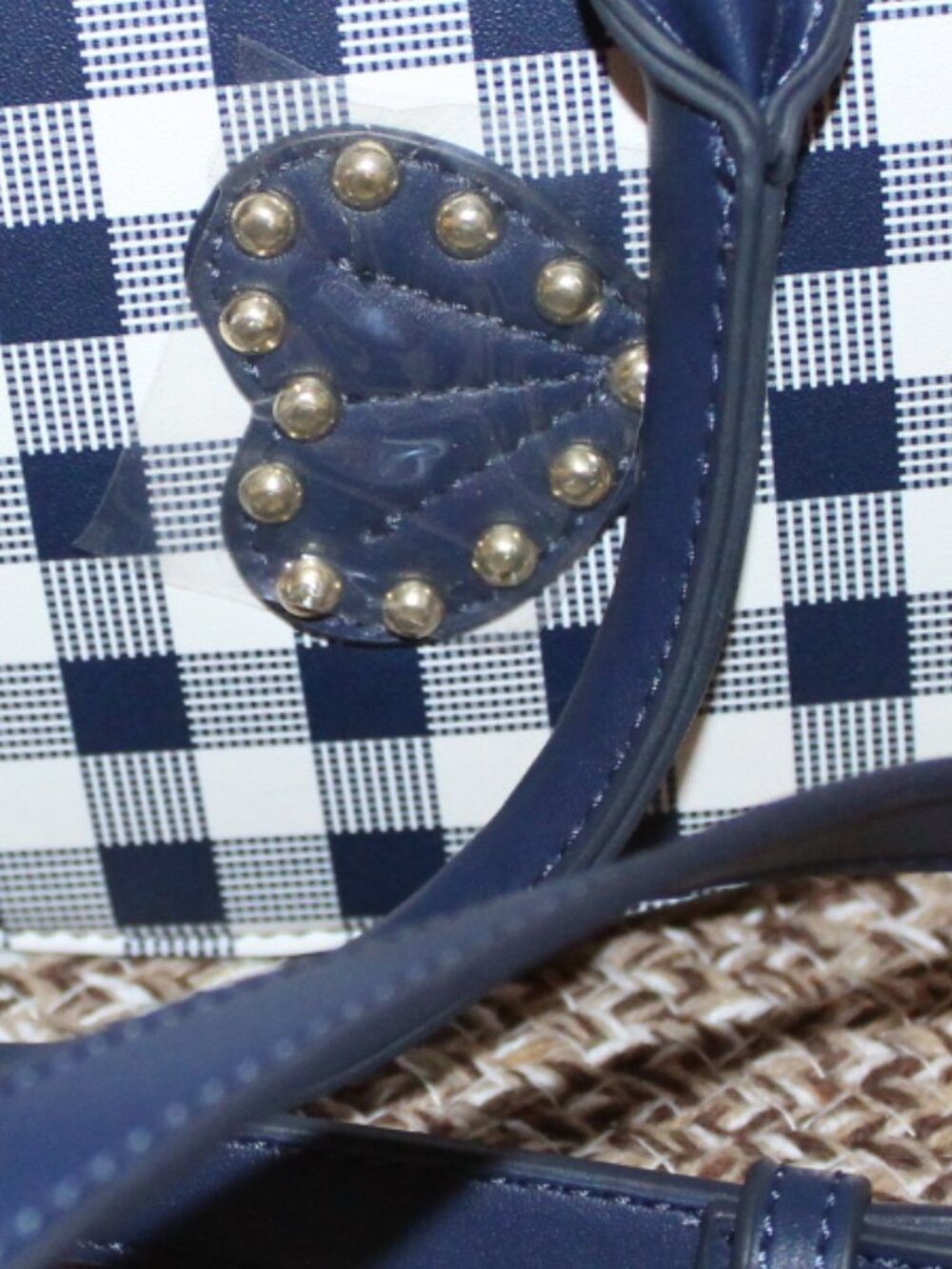 NWT Betsey Johnson XOSEA Fish Crossbody Purse SWEET and FUN! Make a statement! - Picture 16 of 16